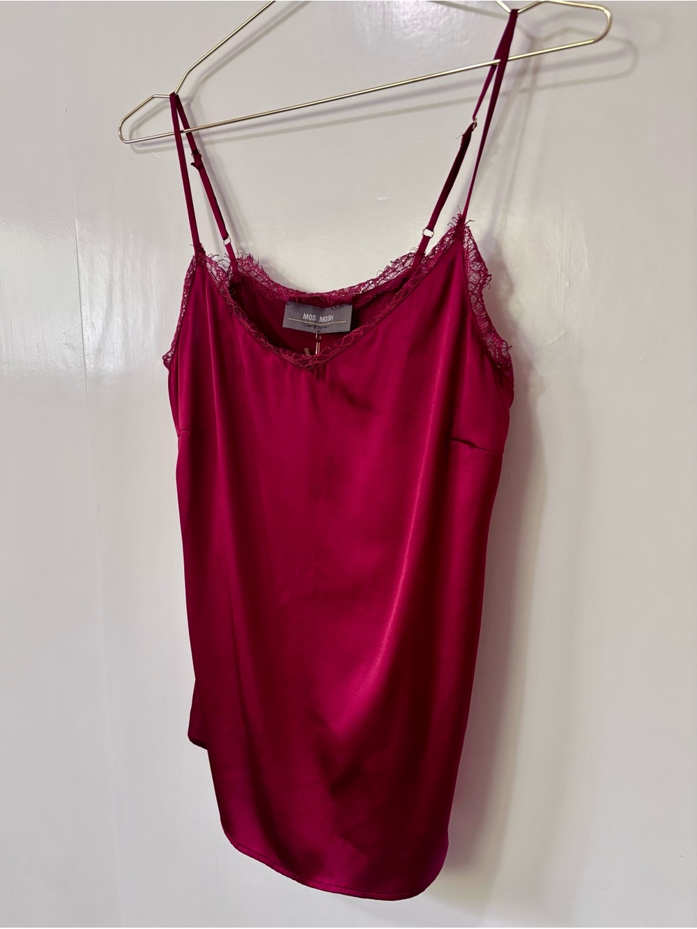 MOS MOSH| NEW Ruby Red Silk Eyelash Lace Trim Cami Blouse Sz S NWT - Picture 2 of 8